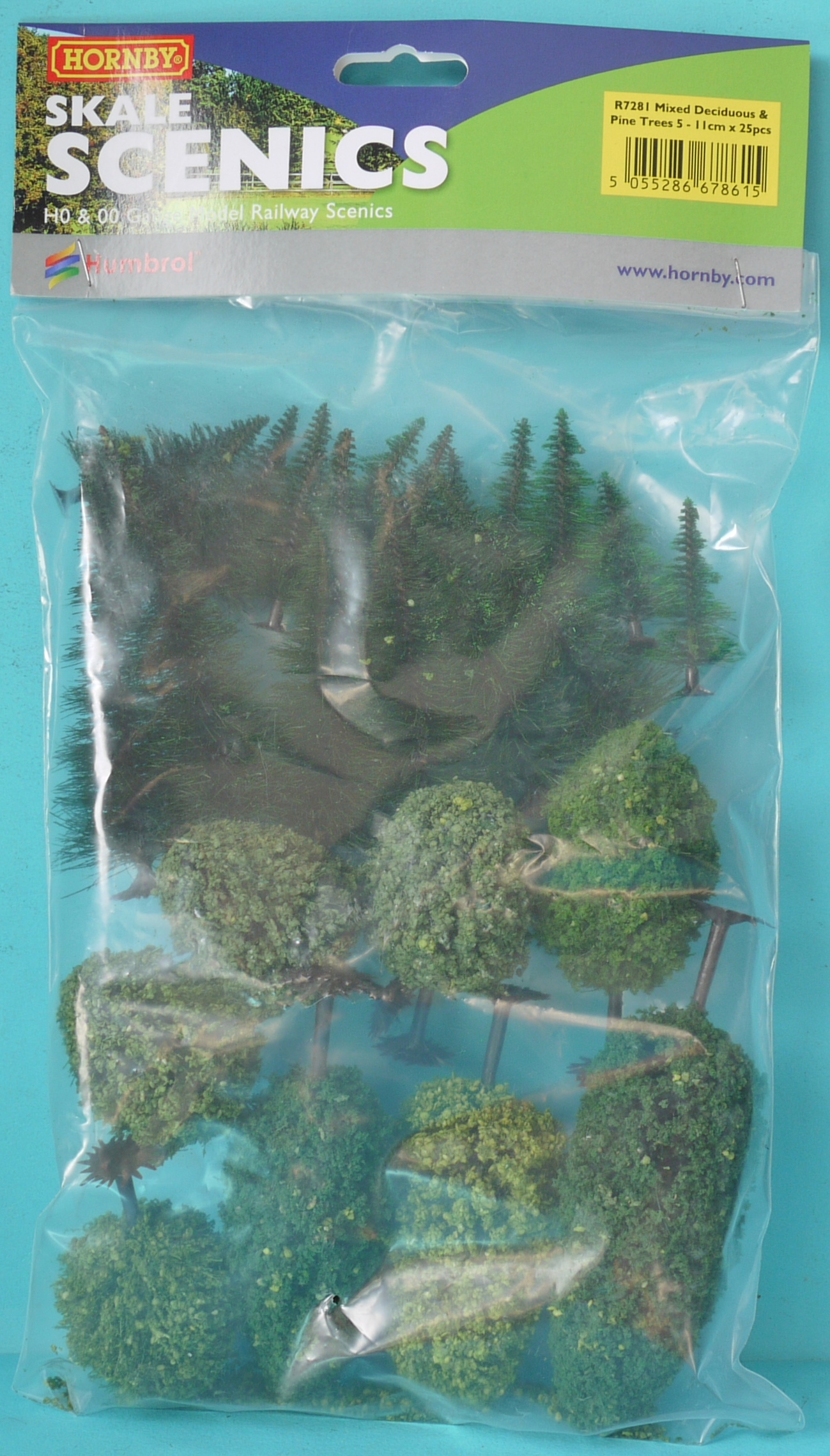 Hornby R7281 Skale Scenics Materials Mixed Deciduous & Pine Trees (25pcs) - Image 2
