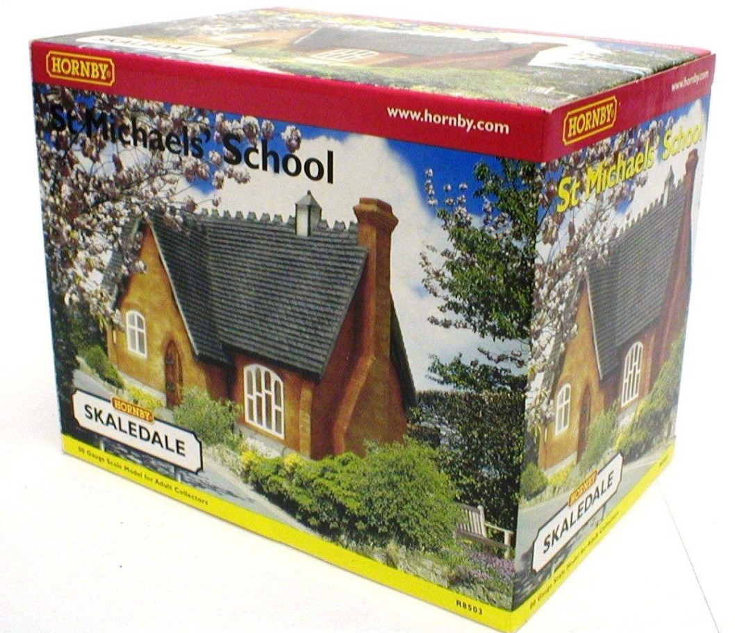 Hornby R8503 Skaledale St Michaels' School OO Gauge *Brand New In Box* - Image 2