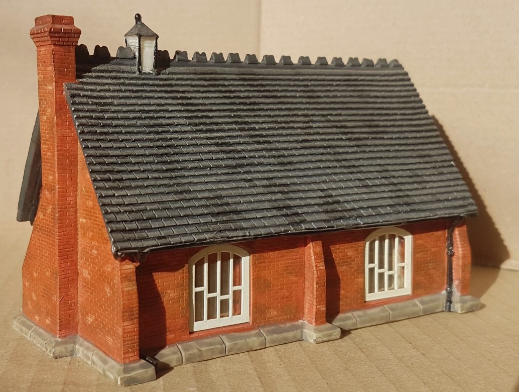 Hornby R8503 Skaledale St Michaels' School OO Gauge *Brand New In Box* - Image 6