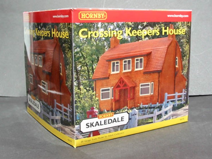 Hornby R8590 Skaledale Crossing Keepers House OO Gauge *Brand New In Box* - Image 5