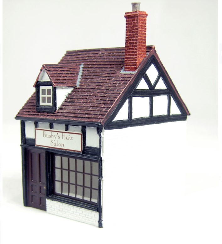 Hornby R8694 Skaledale Busby's Hair Salon OO Gauge *Brand New In Box* - Image 4