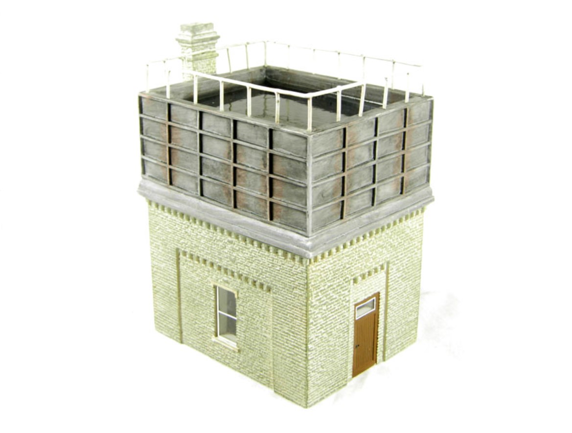 Hornby R8851 Skaledale East Water Tower East Range OO Gauge *Brand New In Box*